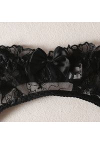 Intica - Komplet haftowanej bielizny na specjalne okazje Pelagheia. Kolor: czarny. Materiał: tkanina, materiał. Wzór: haft #10