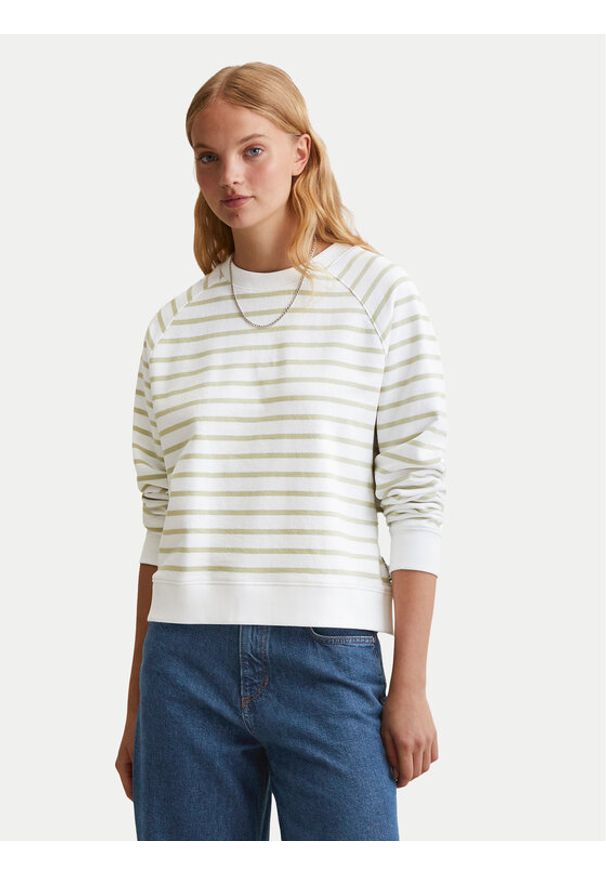 Marc O'Polo Denim Bluza 500 0006 574 Zielony Oversize. Typ kołnierza: polo. Kolor: zielony. Materiał: bawełna