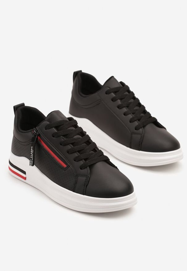 Renee - Czarne Sneakersy z Ozdobnymi Napisami Suwakiem i Paskami Tosime. Okazja: na co dzień. Zapięcie: pasek. Kolor: czarny. Materiał: jeans. Wzór: napisy