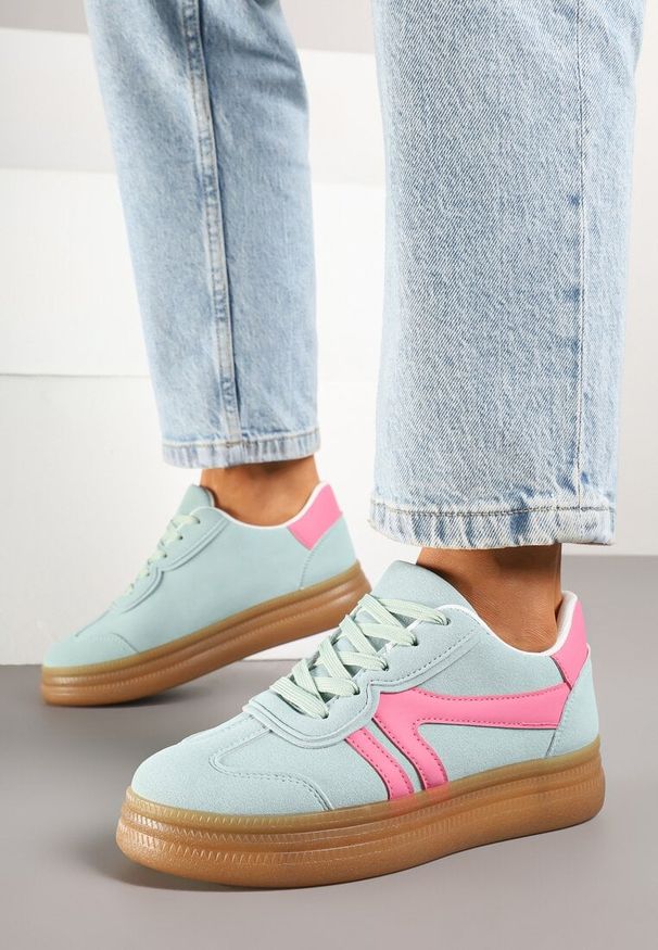 Renee - Jasnozielone Sneakersy Klasyczne Tenisówki Zdobione Przeszyciami Alatira. Okazja: na co dzień. Kolor: zielony. Materiał: jeans. Wzór: aplikacja