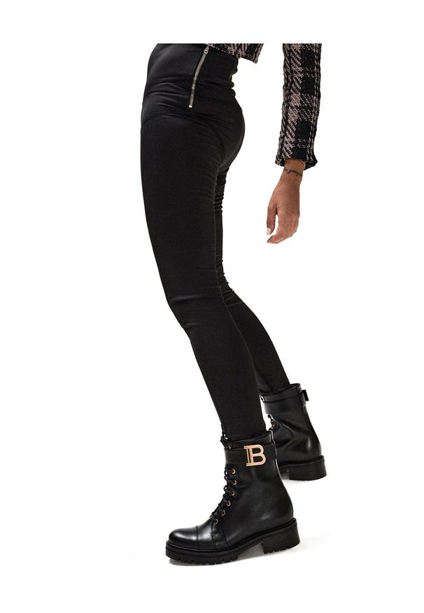 LOVE & ROSE - Modelujące legginsy Nevada. Stan: podwyższony. Kolor: czarny. Materiał: tkanina