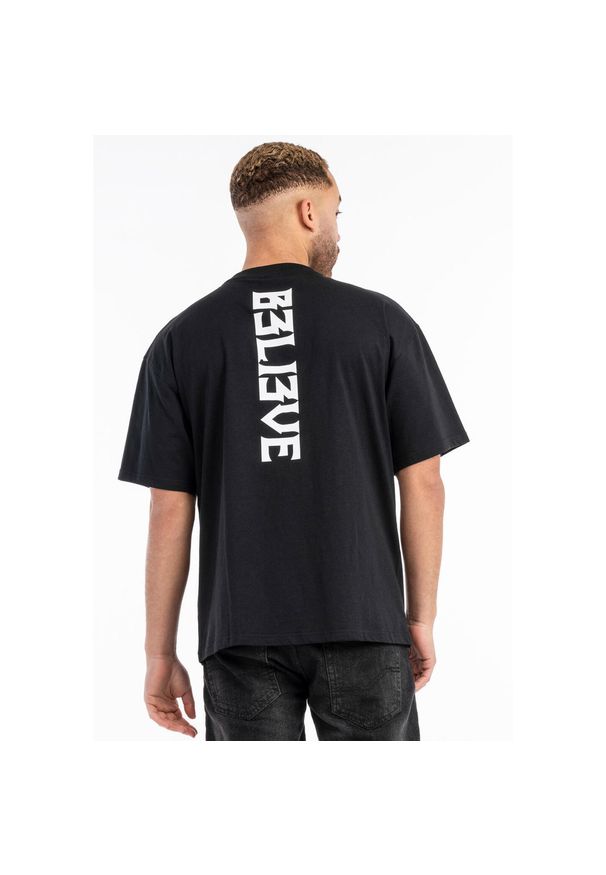 TAPOUT - Koszulka Tapout B3Li3Ve. Kolor: wielokolorowy, biały, czarny