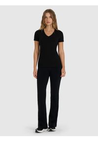 4f - 4F T-shirt slim gładki damski - czarny M. Okazja: na co dzień. Kolor: czarny. Materiał: materiał, bawełna. Wzór: gładki. Styl: casual