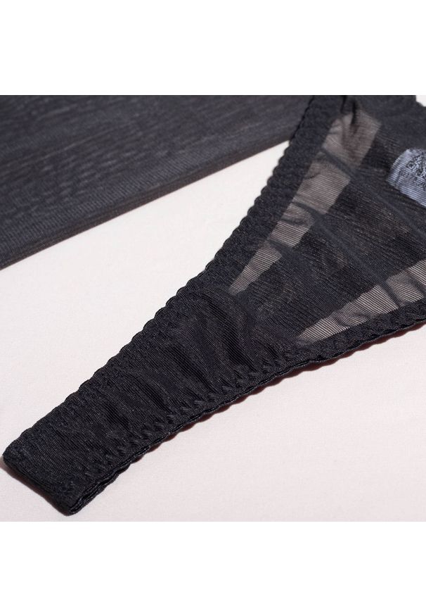 Intica - Komplet bielizny trzyczęściowy na romantyczny wieczór Vlasta. Kolor: czarny. Materiał: tkanina, materiał