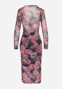 Born2be - Czarno-Czerwona Sukienka Siateczkowa z Wiskozą o Kopertowym Kroju z Marszczeniem Bolsela. Okazja: na wesele, na imprezę, na randkę, na ślub cywilny. Kolor: czerwony. Materiał: wiskoza. Typ sukienki: kopertowe. Styl: elegancki, klasyczny #3