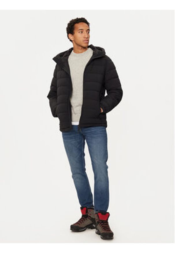 CMP Kurtka zimowa 34K0167 Czarny Regular Fit. Kolor: czarny. Materiał: syntetyk. Sezon: zima