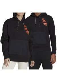 Adidas - Bluza adidas Essentials BrandLove Fleece Hoodie HL9376 - czarne. Typ kołnierza: kaptur. Kolor: czarny. Materiał: bawełna, poliester, materiał. Wzór: aplikacja. Styl: klasyczny