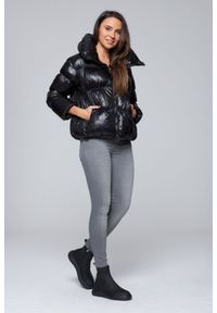 Hetrego - HETREGO Czarna damska krótka kurtka puchowa Ila, Rozmiar 38 EU - 42 IT. Kolor: czarny. Materiał: puch. Długość: krótkie #2