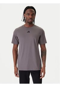 Adidas - adidas Koszulka techniczna D4T PrimeLift 3 Stripes KE9936 Szary Regular Fit. Kolor: szary. Materiał: syntetyk #1