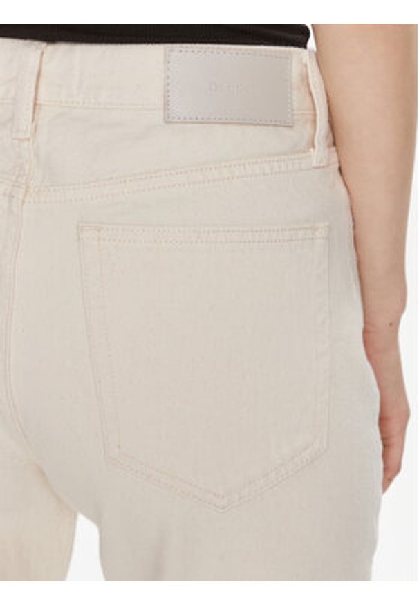 Calvin Klein Jeansy Mid Rise Relax Bootcut Ecru K20K206308 Biały Slim Fit. Kolor: biały