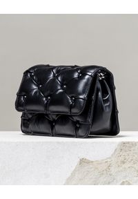 BENEDETTA BRUZZICHES - Czarna torebka Carmen Small. Kolor: czarny. Materiał: pikowane. Rodzaj torebki: na ramię #7