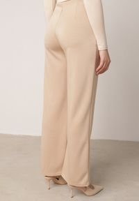 Born2be - Beżowe Eleganckie Spodnie z Bawełny i Wiskozy w Kant Valelia. Okazja: na co dzień, na spotkanie biznesowe, do pracy. Kolor: beżowy. Materiał: wiskoza, bawełna. Styl: elegancki #5