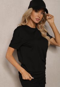 Renee - Czarna Klasyczna Gładka Koszulka z Bawełny Detima. Kolor: czarny. Materiał: bawełna. Wzór: gładki. Styl: klasyczny #3