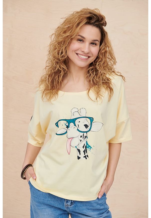 blue shadow - T-Shirt Damski Raffin BS Bananowy. Kolor: żółty. Materiał: elastan, bawełna, tkanina. Długość: krótkie. Wzór: aplikacja. Styl: retro