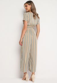 Born2be - Beżowy Wiskozowy Kombinezon z Guzikami przy Dekolcie i Elastyczną Gumką w Talii Tinaleias. Okazja: na co dzień, do pracy. Kolor: beżowy. Materiał: wiskoza. Długość: długie. Wzór: aplikacja. Styl: casual, klasyczny #7