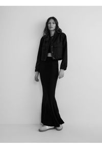 Reserved - Dzianinowa spódnica z wiskozy - czarny. Kolor: czarny. Materiał: dzianina, wiskoza