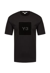T-shirt Y-3 U SQ GFX SS TEE. Materiał: bawełna, prążkowany. Długość rękawa: krótki rękaw. Długość: krótkie. Wzór: nadruk. Styl: klasyczny