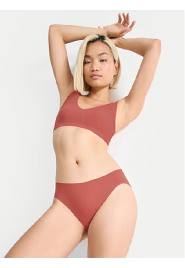 Sloggi Figi klasyczne Zero Feel 10217838 Pomarańczowy. Kolor: pomarańczowy. Materiał: syntetyk