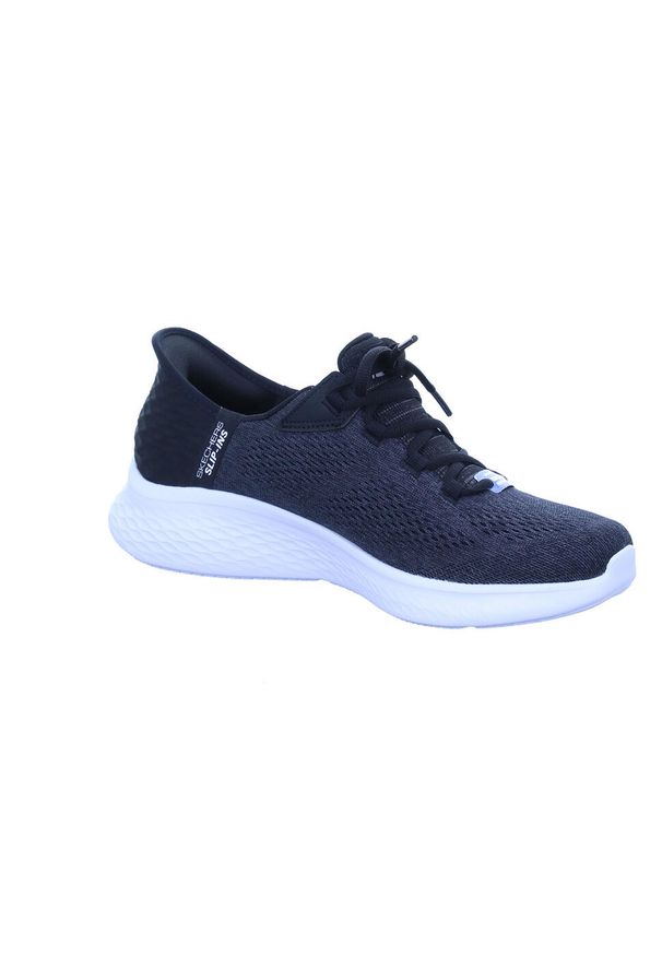 skechers - Buty do chodzenia damskie Skechers Pro-natur. Kolor: czarny. Materiał: materiał, syntetyk. Szerokość cholewki: normalna. Model: Skechers Sport. Sport: turystyka piesza
