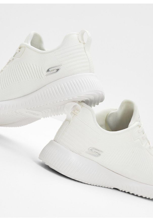 bonprix - Wygodne sneakersy Skechers z pianką memory. Okazja: na co dzień. Kolor: biały