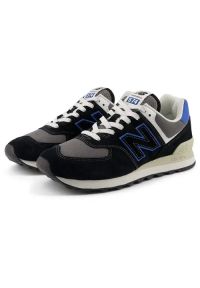 New Balance U574QRB Sneakersy męskie. Okazja: na co dzień. Kolor: czarny. Materiał: materiał, syntetyk, guma, zamsz. Szerokość cholewki: normalna. Model: New Balance 574 #6