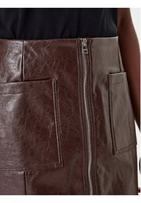 Hugo - HUGO Spódnica z imitacji skóry Ralitte-1 50544832 Brązowy Slim Fit. Kolor: brązowy. Materiał: skóra