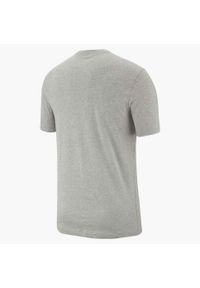 Koszulka treningowa męska Nike Nsw Club Tee. Kolor: szary. Materiał: bawełna. Sport: joga i pilates #2
