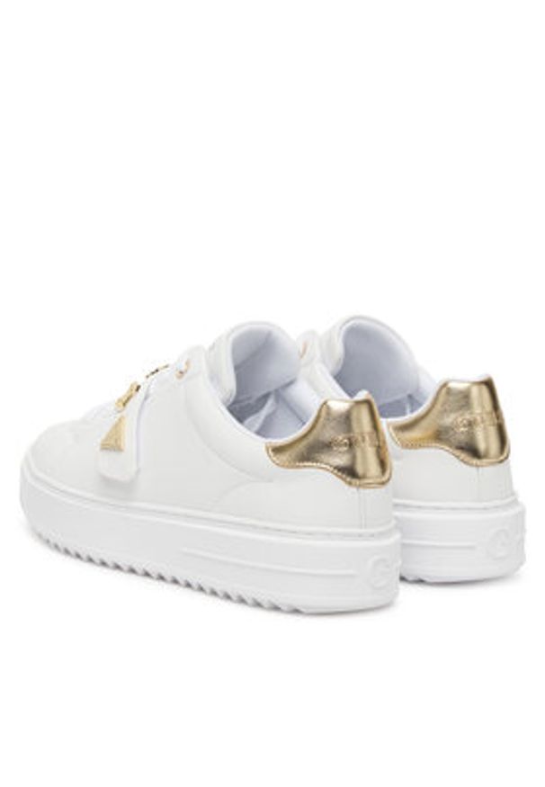 Guess Sneakersy 175399 Biały. Kolor: biały. Materiał: skóra