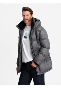 Ombre Clothing - Długa kurtka męska puffer z zapinanymi kieszeniami – grafitowa V1. Kolor: szary. Materiał: poliester, materiał, polar, syntetyk, nylon. Długość: długie. Wzór: aplikacja
