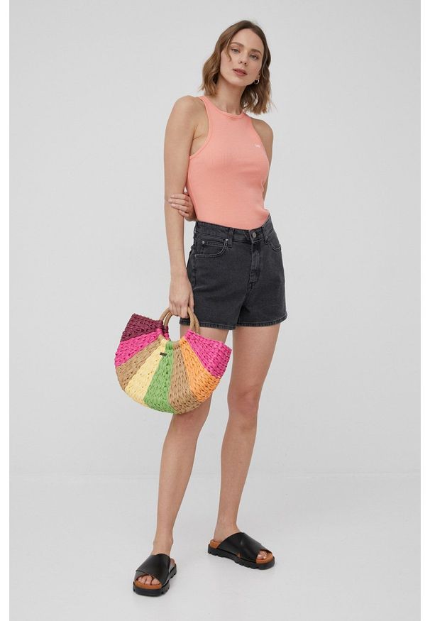 Lee szorty jeansowe damskie kolor szary gładkie medium waist. Okazja: na co dzień. Kolor: szary. Materiał: jeans. Wzór: gładki. Styl: casual