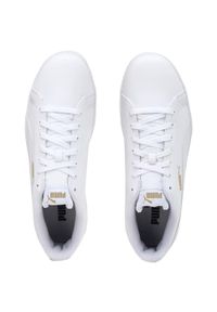 Buty do chodzenia męskie Puma Up. Kolor: biały. Materiał: materiał, syntetyk. Sport: turystyka piesza