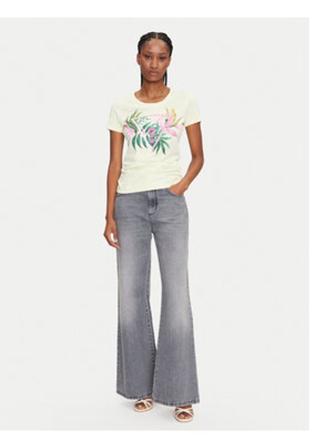 Guess T-Shirt W5GI07 J1314 Żółty Regular Fit. Kolor: żółty. Materiał: bawełna