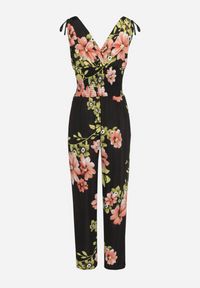 Born2be - Czarny Kombinezon w Kwiaty z Trójkątnym Dekoltem i Troczkami na Ramionach Benan. Okazja: na co dzień. Kolor: czarny. Wzór: kwiaty. Styl: elegancki, casual #5
