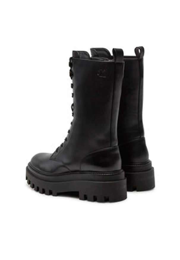 Calvin Klein Trapery YW0YW01544 Czarny. Kolor: czarny. Materiał: skóra