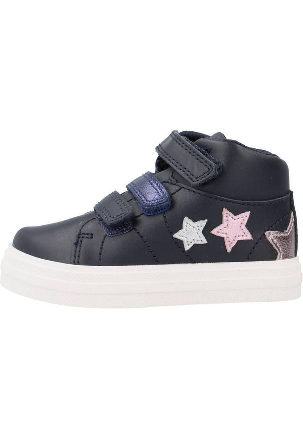 Clarks - Buty CLARKS NOVA FUN T Niebieski. Kolor: niebieski. Materiał: tkanina, skóra. Sport: turystyka piesza