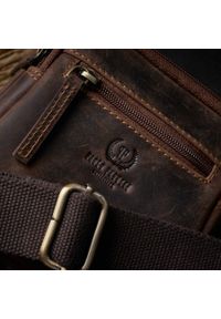 Plecak na jedno ramię brązowy skórzany vintage PAOLO PERUZZI T-38-BR. Kolor: brązowy. Materiał: skóra. Wzór: aplikacja. Styl: vintage #1