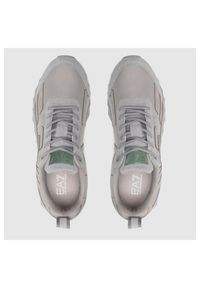 EA7 Emporio Armani - EA7 Szare sneakersy męskie z dużym logo. Kolor: szary. Materiał: zamsz, materiał. Szerokość cholewki: normalna. Wzór: aplikacja #4