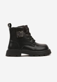 Born2be - Czarne Płaskie Sznurowane Botki z Metaliczną Aplikacją Vensoris. Okazja: na uczelnię. Zapięcie: sznurówki. Kolor: czarny. Materiał: jeans. Wzór: aplikacja. Styl: klasyczny, elegancki
