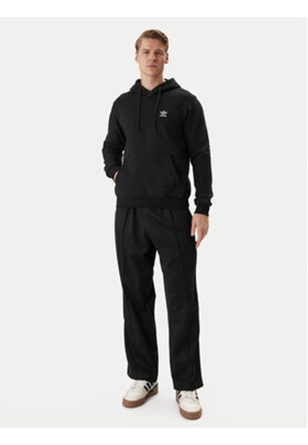 Adidas - adidas Bluza Trefoil Essentials IY4930 Czarny Regular Fit. Kolor: czarny. Materiał: syntetyk, bawełna