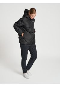 Damska kurtka puchowa Hummel GC Nicola. Kolor: czarny. Materiał: puch. Sezon: zima. Sport: piłka nożna #2