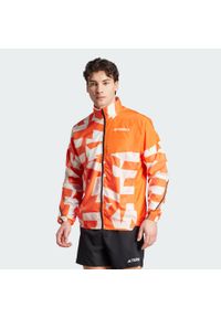Adidas - Wiatrówka Terrex Multi Printed. Kolor: pomarańczowy, biały, wielokolorowy. Materiał: materiał. Sport: bieganie