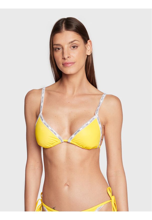 Calvin Klein Swimwear Góra od bikini KW0KW01945 Żółty. Kolor: żółty. Materiał: syntetyk