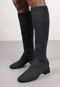 Born2be - Czarne Kozaki Vices na Stożkowym Obcasie ze Skarpetową Cholewką Ganiffe. Okazja: na co dzień. Kolor: czarny. Materiał: jeans. Szerokość cholewki: normalna. Obcas: na obcasie. Styl: casual, elegancki. Wysokość obcasa: średni #6