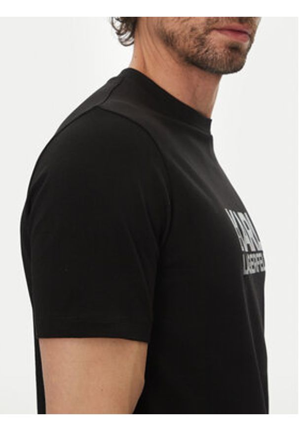 Karl Lagerfeld - KARL LAGERFELD T-Shirt 755087 552235 Czarny Regular Fit. Typ kołnierza: dekolt w karo. Kolor: czarny. Materiał: bawełna
