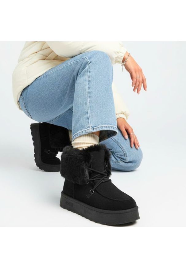 Big-Star - Czarne Śniegowce Big Star Ocieplane Obuwie Damskie. Kolor: czarny. Materiał: futro. Szerokość cholewki: normalna. Sezon: zima. Styl: elegancki, klasyczny