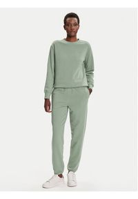 GANT - Gant Spodnie dresowe Shield 4200500 Zielony Regular Fit. Kolor: zielony. Materiał: bawełna #3