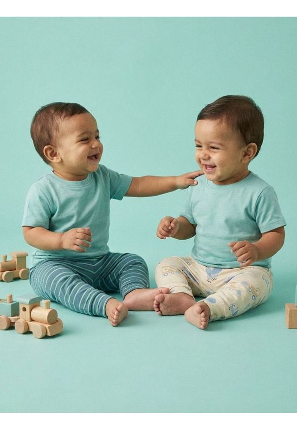 Sinsay - Legginsy 2 pack - kremowy. Kolor: kremowy