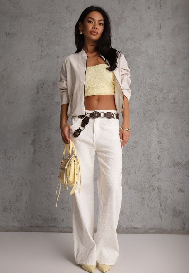 Renee - Białe Jeansy High Waist Wide Leg z Bawełną z Ozdobnymi Przeszyciami w Romby Hetana. Okazja: na spacer, na co dzień. Stan: podwyższony. Kolor: biały. Styl: casual, elegancki, klasyczny