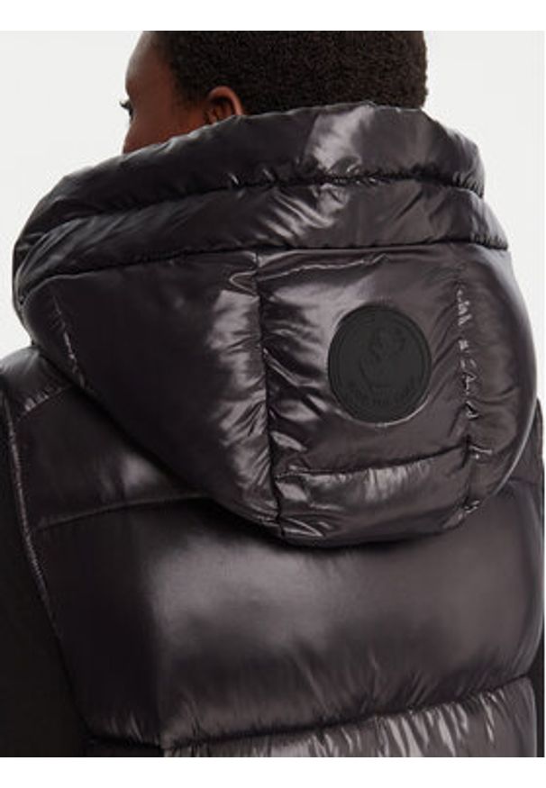 Save The Duck Bezrękawnik D80302W LOVE21 Czarny Regular Fit. Kolor: czarny. Materiał: syntetyk. Długość rękawa: bez rękawów