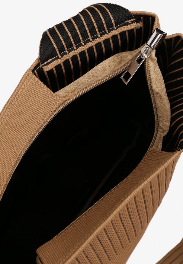 Born2be - Brązowa Szydełkowa Torebka Shopper o Trapezowym Kształcie Saliatria. Kolor: brązowy. Sezon: lato, wiosna. Styl: elegancki, casual